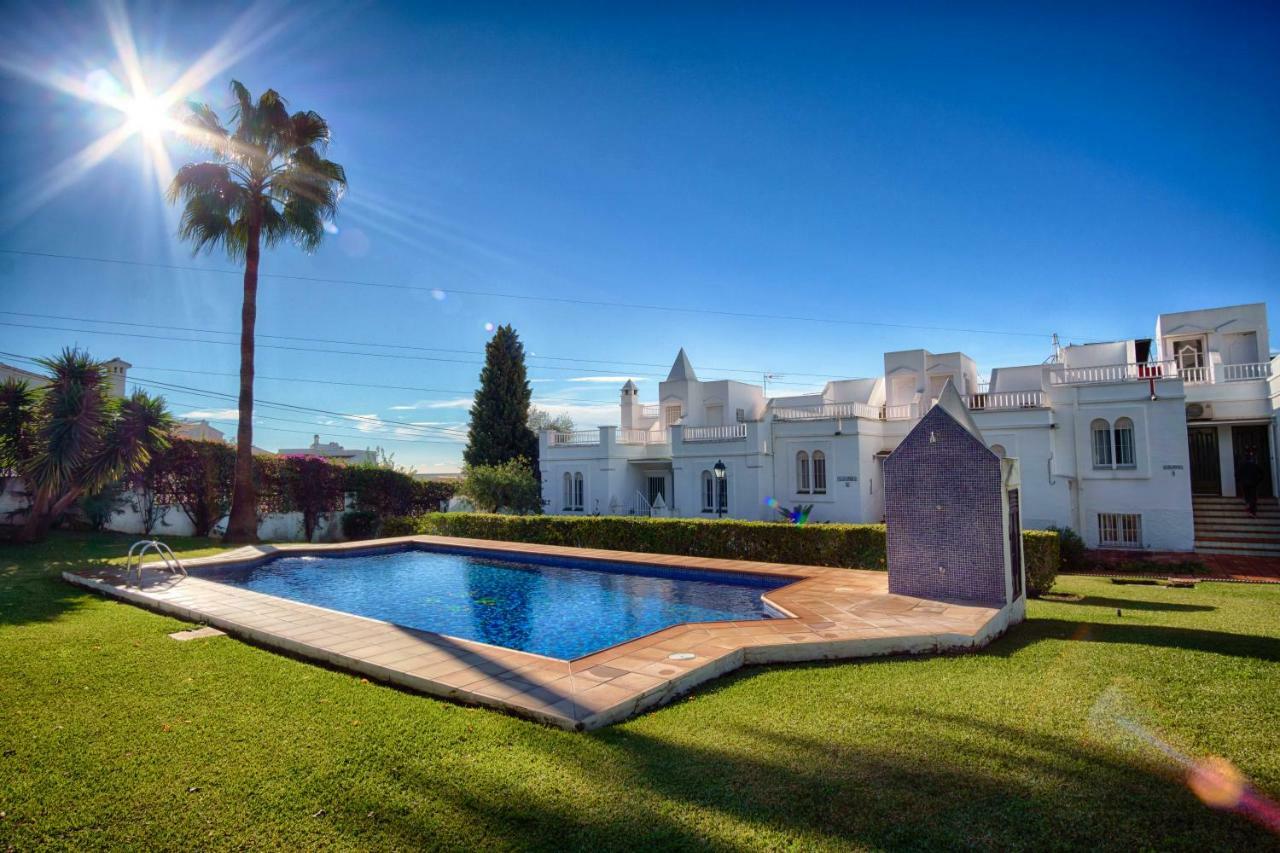 Villa Angie Nerja Eksteriør billede