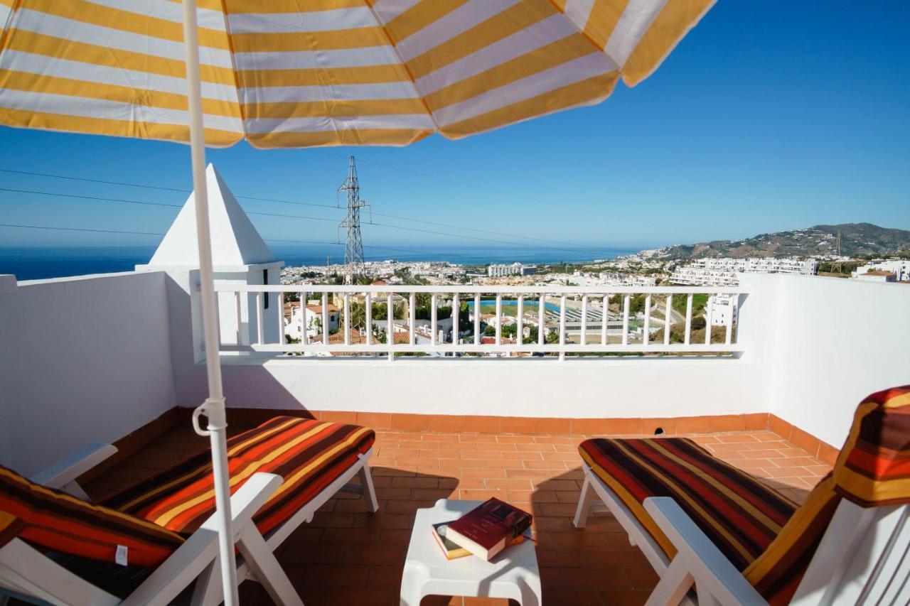 Villa Angie Nerja Eksteriør billede